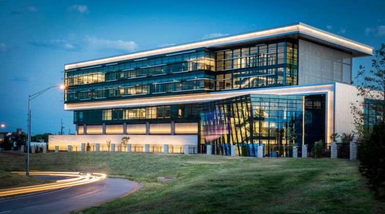 Atriums Structural Glass and Steel Façade Metal Works