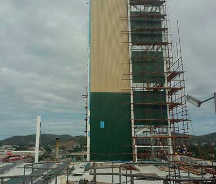 Brewhouse_Brewery_Upgrade_Prefabricated_Steel_Building_Papua_New_Guinea_12_wall-cladding-installation