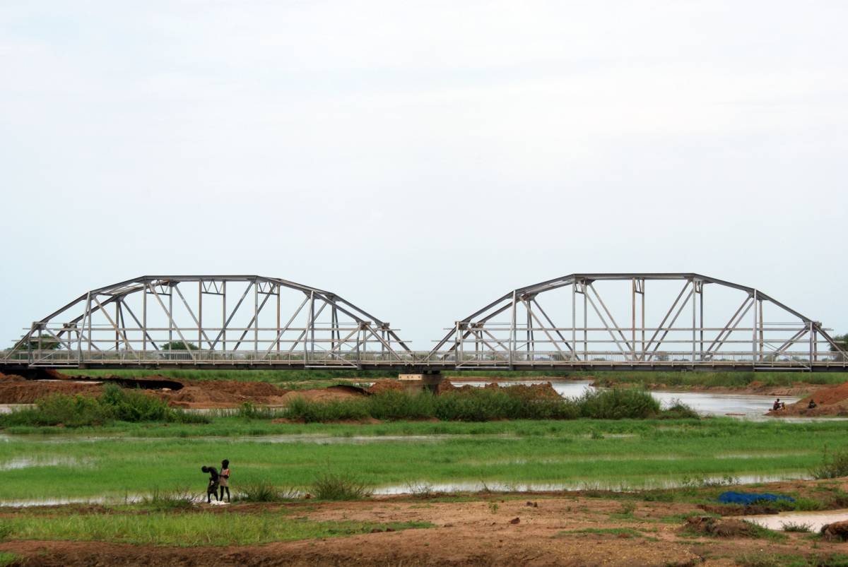 Double_40m_Span_Steel_Bowstring_Girder_River_Steel_Bridge_Construction_Project_Nile_Sudan_01
