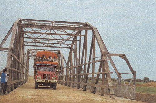 Double_40m_Span_Steel_Bowstring_Girder_River_Steel_Bridge_Construction_Project_Nile_Sudan_02