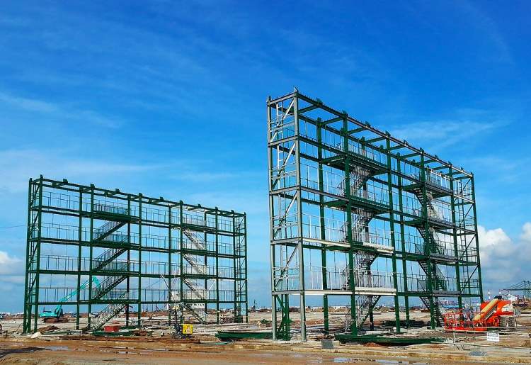 Gantry Bridge Type Steel Reefer Platforms and Auxiliaries,PSA Singapore Terminal: Site Steel Structure Installation Supervision