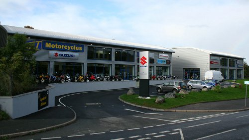 GT_Motorcycles_Retail_Showroom_Workshops_Commercial_Buildings_06