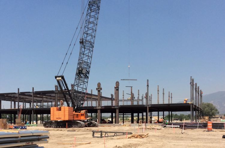 Hospital_Building_Steel_Structure_System_2_Column_Beam_installation