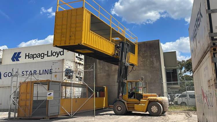 Innovative_Multi-level_Reefer_Monitoring_Gantry_Built_from_Used_Shipping_Container_05