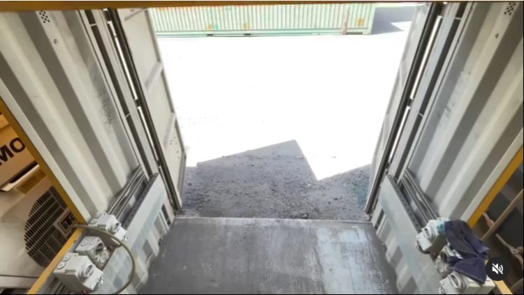 Innovative_Multi-level_Reefer_Monitoring_Gantry_Built_from_Used_Shipping_Container_20
