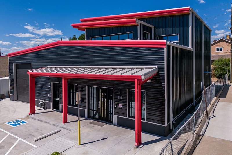 Office,Showroom,Warehouse Use Metal Commercial Buildings With Modern Design Black Color:Front side View