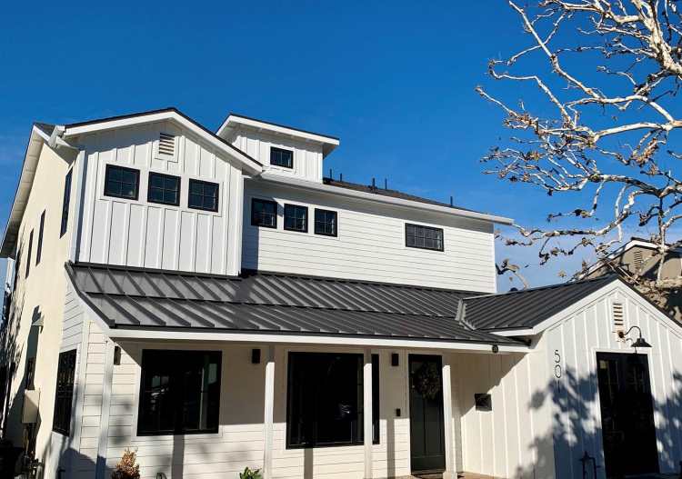 Panel_Paint_PVDF_Coatings_Pros_Cons_Metal_Roofing_Siding_1_charcoal gray standing seam