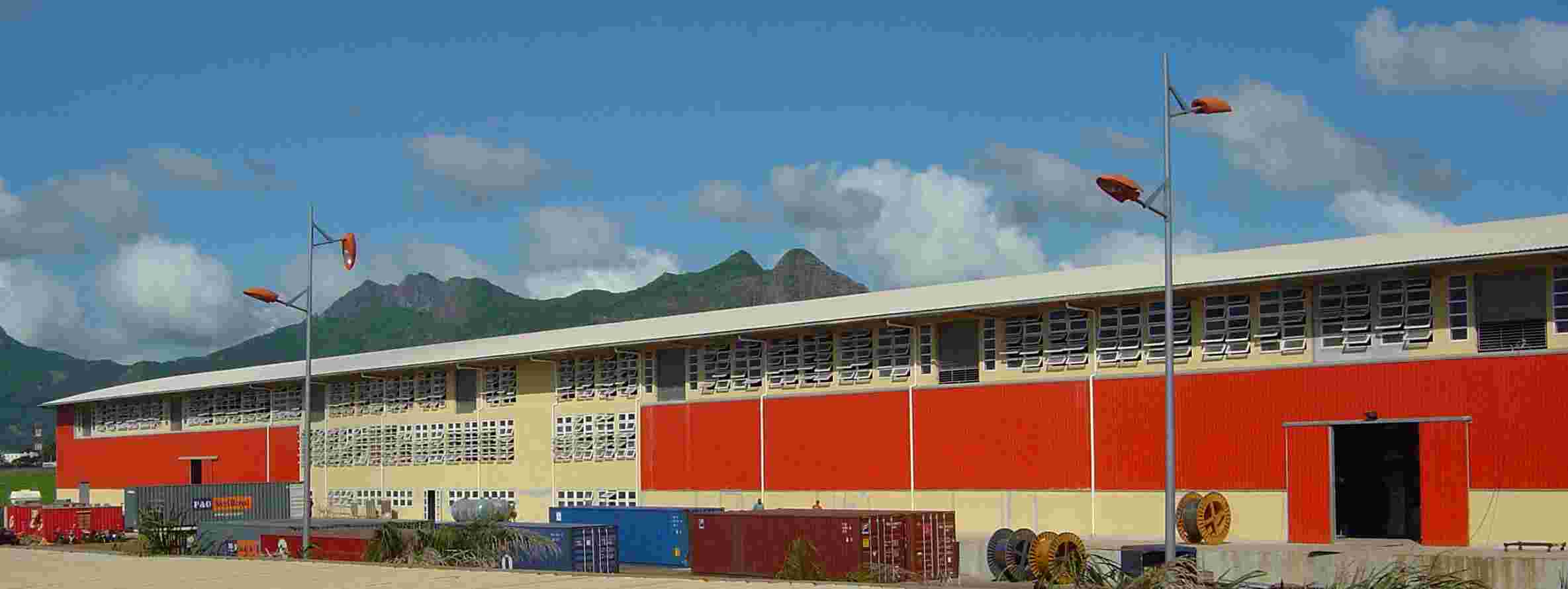 Prefabricated_Steel_Buildings_for_Textile_Sewing_Plant_Workshop_in_Mauritius_01