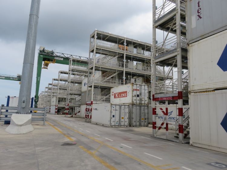 Reefer_Platform_Substation_System_Easily_Handling_Acessible_and_Manageable_02