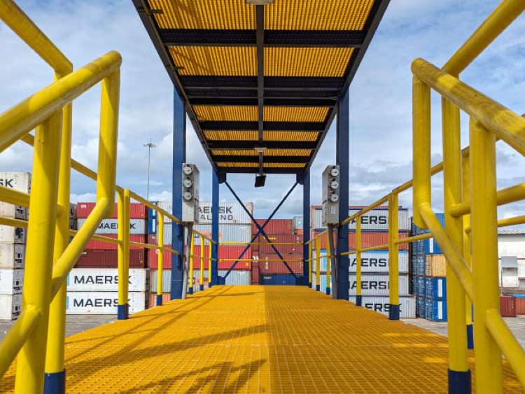 Refrigerated_Container_Reefer_Rack_Gantry_Yard_Steel_Structure_Connections_Manzanillo_Terminal_Panama_2