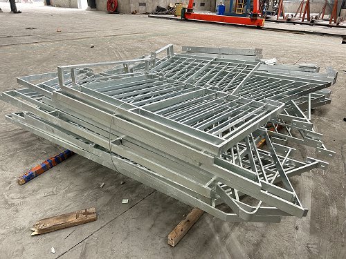 Reunion_Pedestrian_Foot_Steel_Bridges_and_Stairs_Design_Production_Fabrication_France_05
