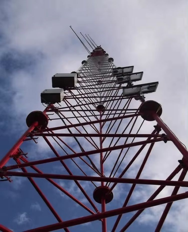 Standing_Wi_Fi_Internet_Radio_Wimax_3g_4g_Antenna_Telecom_Microwave_Mast_Steel_Tower_02