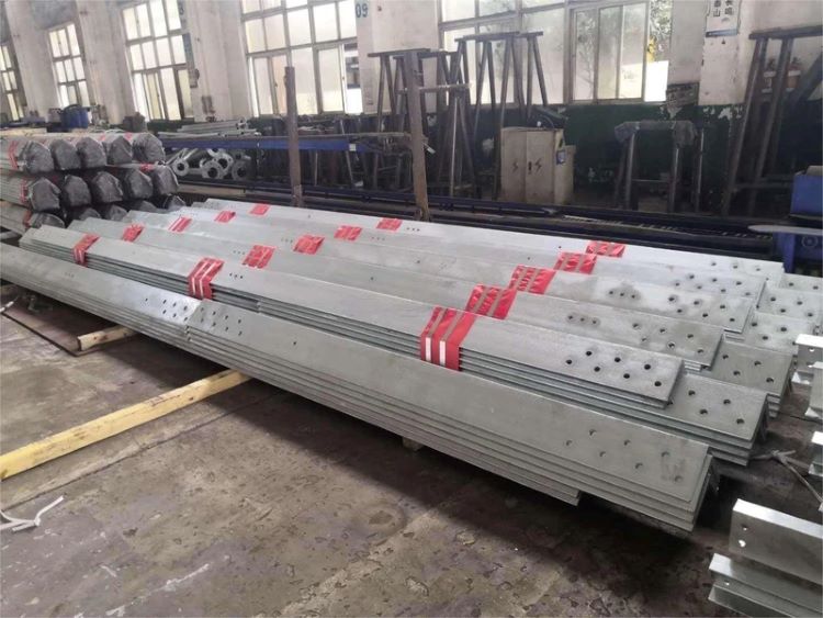 Standing_Wi_Fi_Internet_Radio_Wimax_3g_4g_Antenna_Telecom_Microwave_Mast_Steel_Tower_04_Finished_Products_Ready_For_Delivery