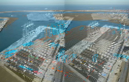 Steel_Reefer_Racks_and_Reefer_Safety_Tunnels _For_APM_Terminal_Maasvlakte II_11_Overview