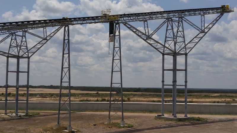 Screen Station Buildings and Screen Feed&Discharge Conveyors Steel Structures: 30” X 390’ Fixed Stacker